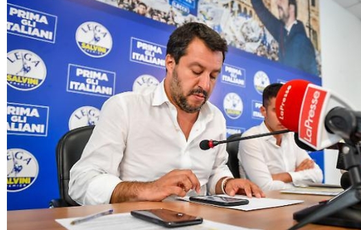 Matteo Salvini ringrazia Carola Rackete